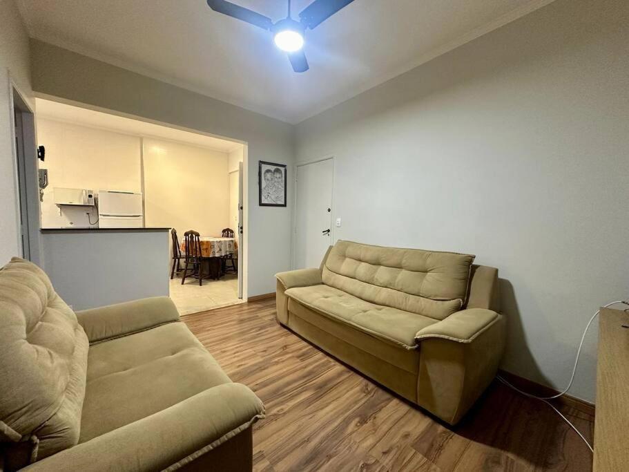 Santos-lindo- 2 Dorms- Suite- Familiar- Quadra Nº 84-apto 25 Apartamento
